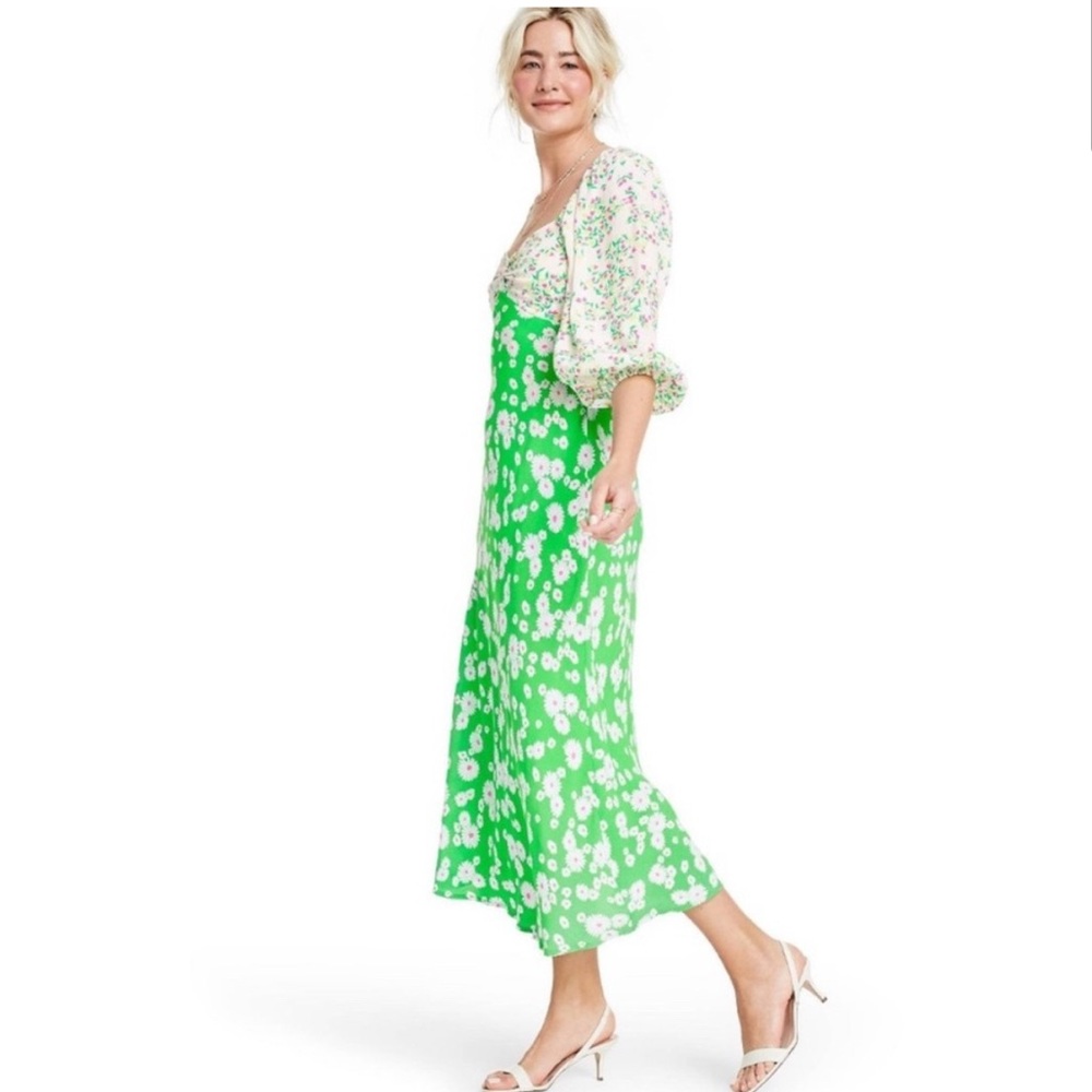 Floral Green Midi Dress - Picture 2 of 4